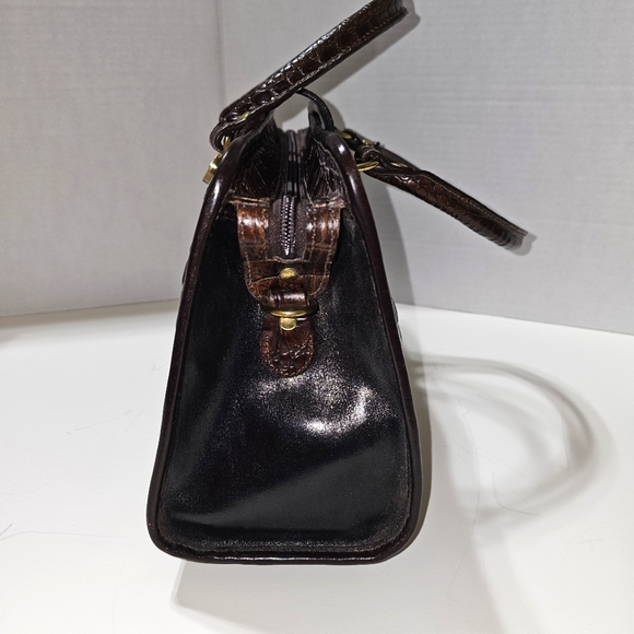 VTG Brahmin Satchel - Picture 4 of 12